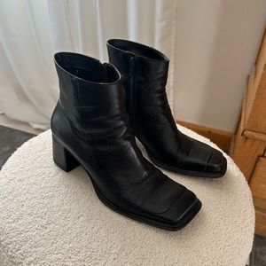 Leather Square Toe Black Boots, Size 9.5